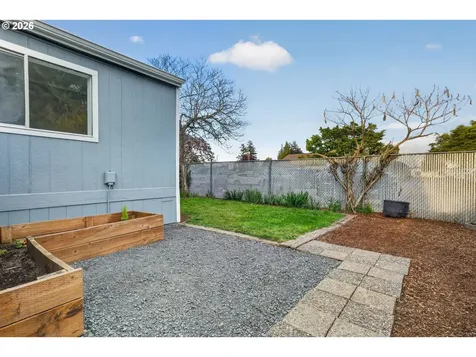 1500 NE Gabriela Court Salem OR 97301