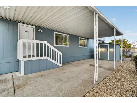 1500 NE Gabriela Court Salem OR 97301