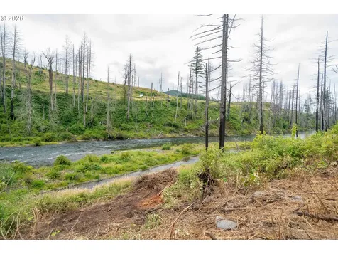 35220 N Santiam Highway SE Gates OR 97346