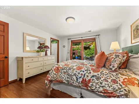 5329 Charleton Court Lake Oswego OR 97035