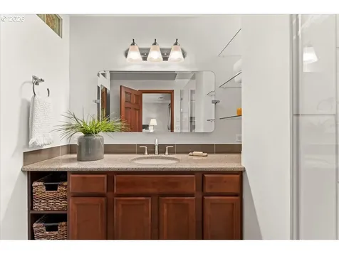 5329 Charleton Court Lake Oswego OR 97035