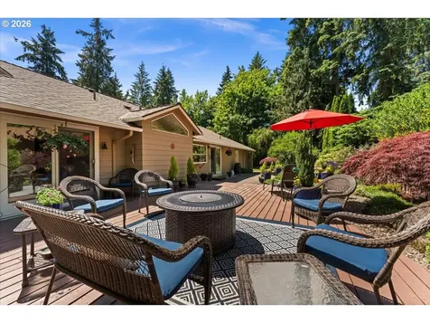 5329 Charleton Court Lake Oswego OR 97035