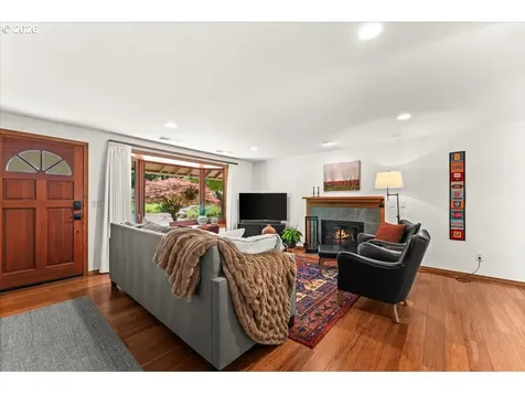5329 Charleton Court Lake Oswego OR 97035