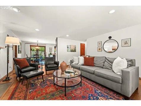 5329 Charleton Court Lake Oswego OR 97035