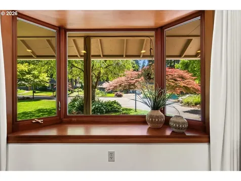 5329 Charleton Court Lake Oswego OR 97035
