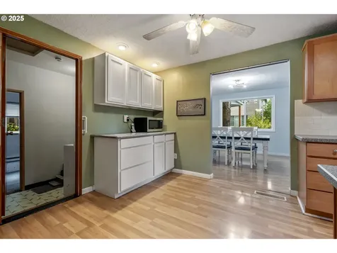 17055 SW Vincent Court Beaverton OR 97078