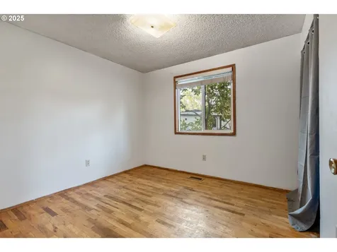 17055 SW Vincent Court Beaverton OR 97078