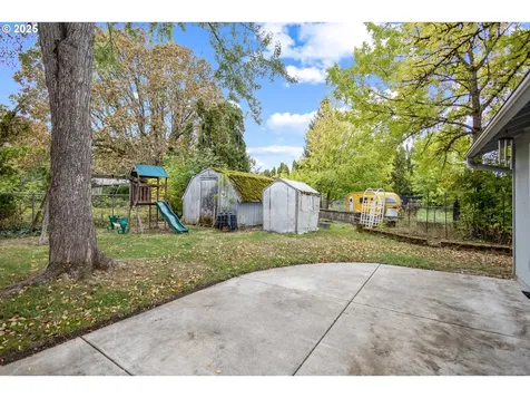 17055 SW Vincent Court Beaverton OR 97078