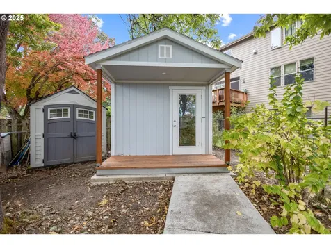 17055 SW Vincent Court Beaverton OR 97078