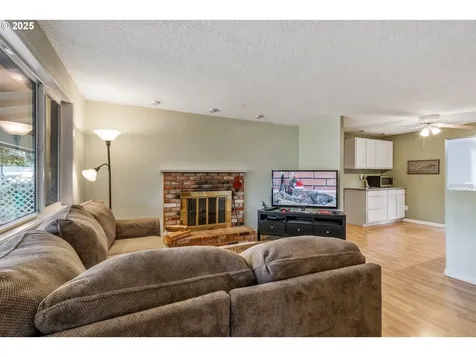 17055 SW Vincent Court Beaverton OR 97078
