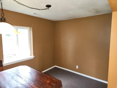 82284 Hillview Drive Creswell OR 97426