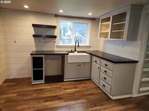 82284 Hillview Drive Creswell OR 97426