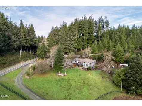 381 S Anderson Creek Road Lincoln City OR 97367