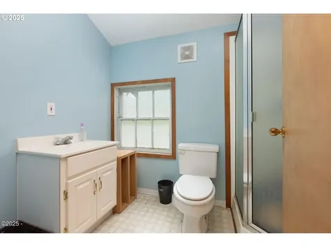 381 S Anderson Creek Road Lincoln City OR 97367