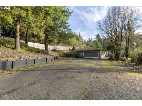 381 S Anderson Creek Road Lincoln City OR 97367