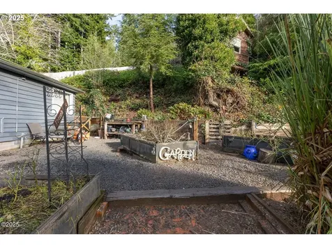 381 S Anderson Creek Road Lincoln City OR 97367