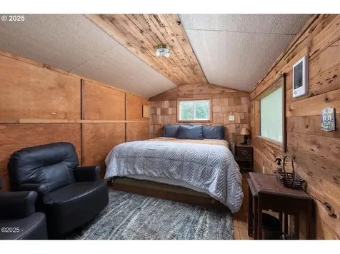 381 S Anderson Creek Road Lincoln City OR 97367