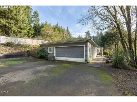 381 S Anderson Creek Road Lincoln City OR 97367