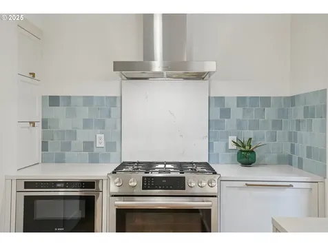 2224 NE 79th Avenue Portland OR 97213