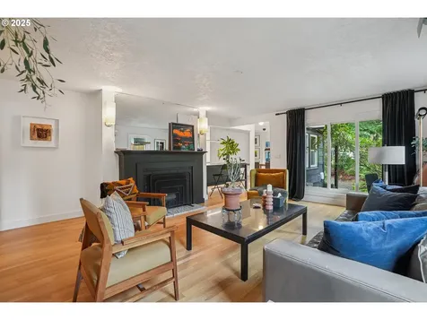 2224 NE 79th Avenue Portland OR 97213