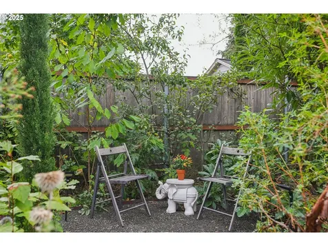 2224 NE 79th Avenue Portland OR 97213