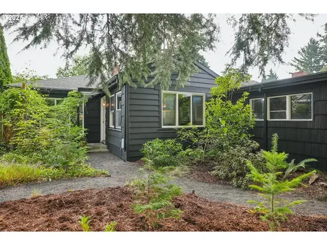 2224 NE 79th Avenue Portland OR 97213
