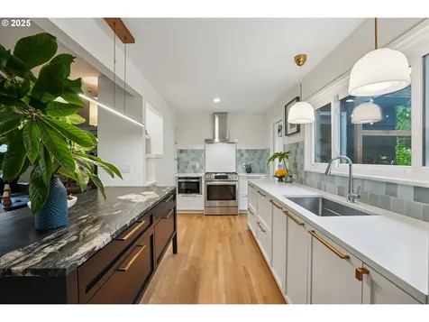 2224 NE 79th Avenue Portland OR 97213
