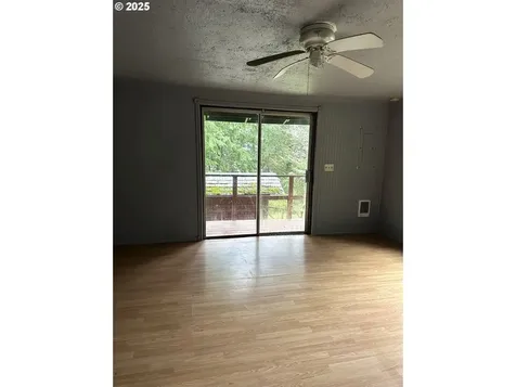 9247 Highway 126 Mapleton OR 97453