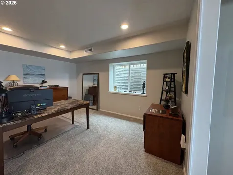 5725 El Mar Avenue Lincoln City OR 97367