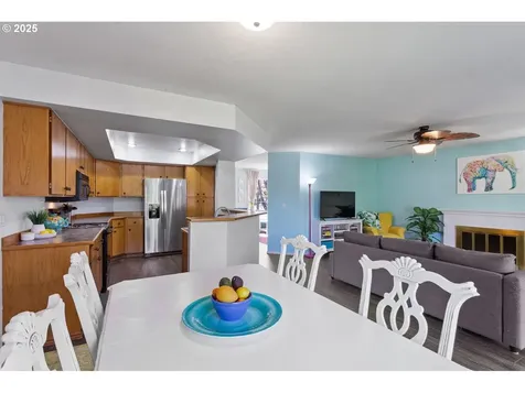 15614 SE Meadow Park Circle Vancouver WA 98683