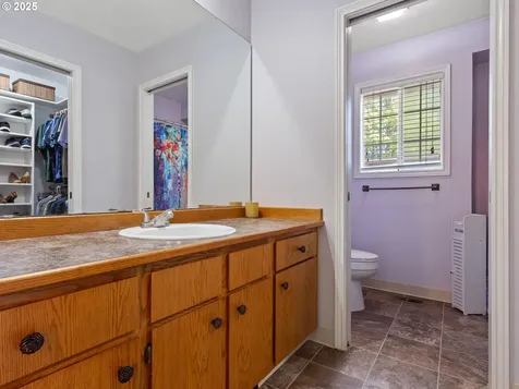 15614 SE Meadow Park Circle Vancouver WA 98683
