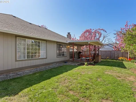 15614 SE Meadow Park Circle Vancouver WA 98683