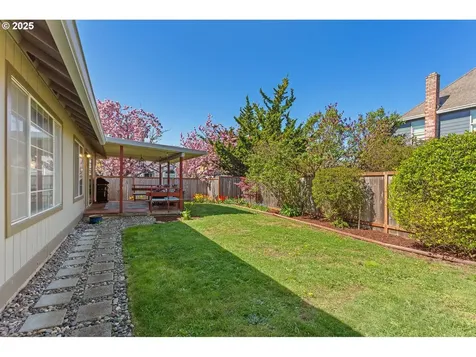 15614 SE Meadow Park Circle Vancouver WA 98683