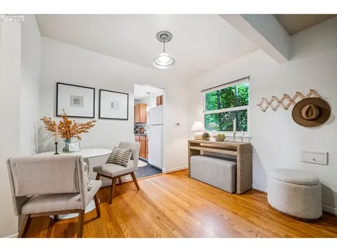 4114 SE Lambert Street Portland OR 97202