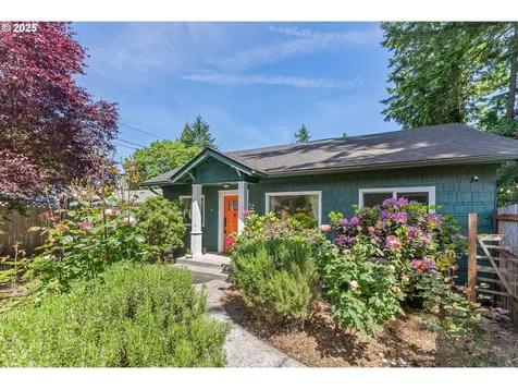 4104 SE 136th Avenue Portland OR 97236