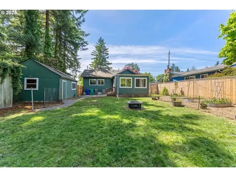 4104 SE 136th Avenue Portland OR 97236