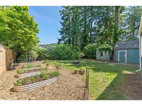 4104 SE 136th Avenue Portland OR 97236