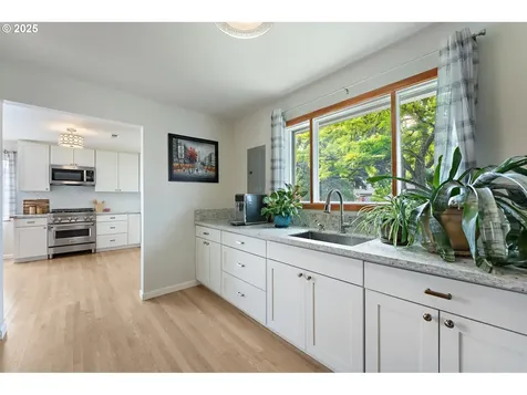 3308 Grant Street Vancouver WA 98660
