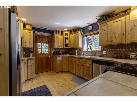 4325 S Siletz Street Siletz OR 97380