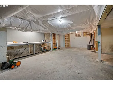 2293 Agate Street Eugene OR 97403