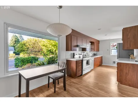 109 NW 40th Street Vancouver WA 98660