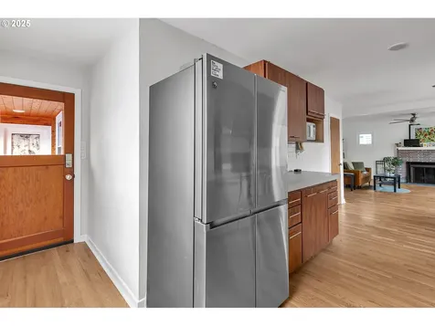 109 NW 40th Street Vancouver WA 98660