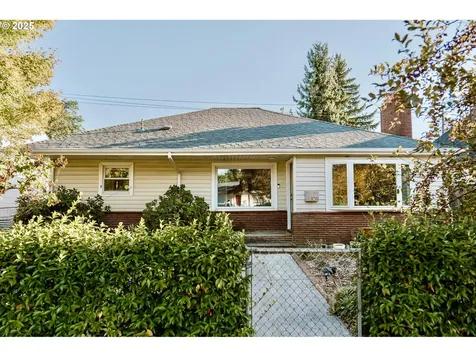 109 NW 40th Street Vancouver WA 98660