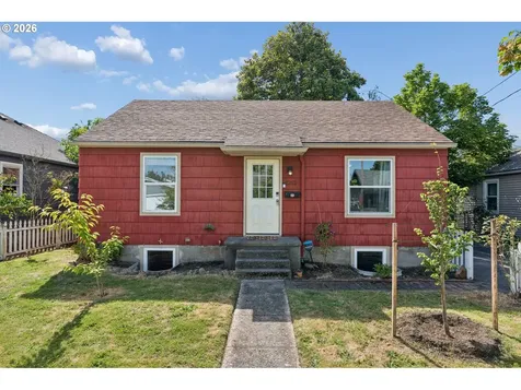 1215 NE 81st Avenue Portland OR 97213