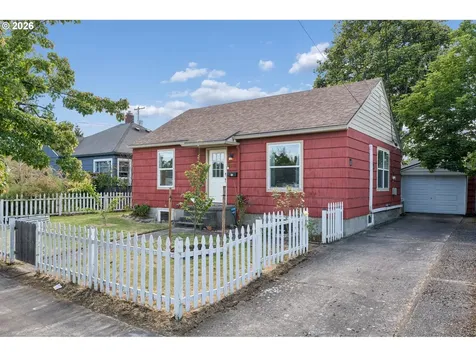 1215 NE 81st Avenue Portland OR 97213