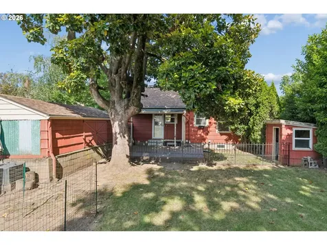 1215 NE 81st Avenue Portland OR 97213