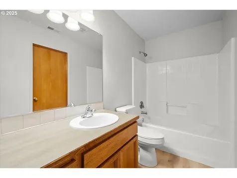 11400 NE 202nd Avenue Brush Prairie WA 98606