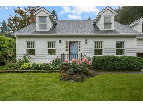 1606 S Carey Lane Portland OR 97219