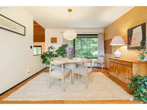 1555 SW Miller Court Gresham OR 97080