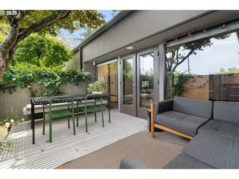 1555 SW Miller Court Gresham OR 97080